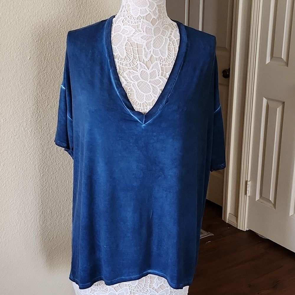 Dual Nature Boho Top Size Medium Boho Grunge Acid Wash‎ Casual Chic Flouncy